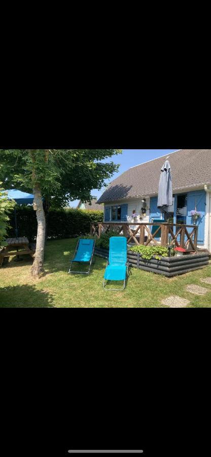 Gite Chalet Bleu Soleil Saint-Benoit-d'Hebertot Екстер'єр фото